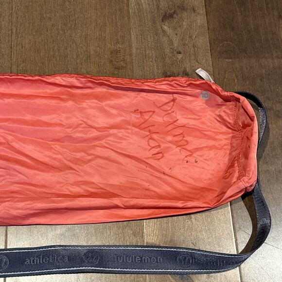 Lululemon Pink Polyester Yoga Mat Bag 30x8" Crossbody Strap - Writing/Marks - Picture 4 of 4